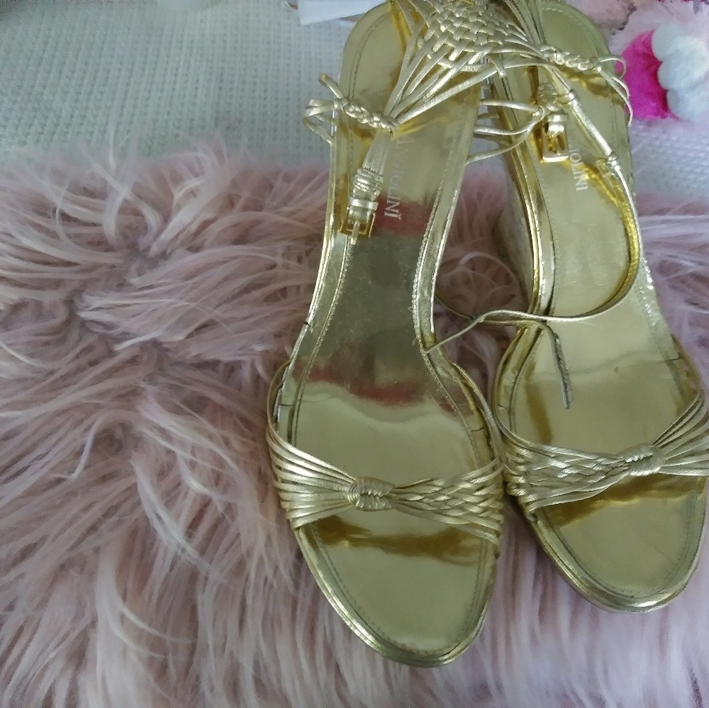 Enzo Angiolini Strappy Sandal (Gold)